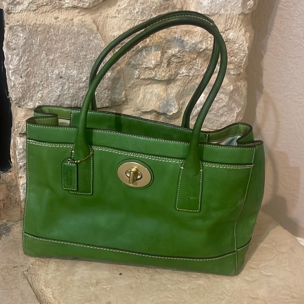 Coach Vintage Y2K leather shoulder tote